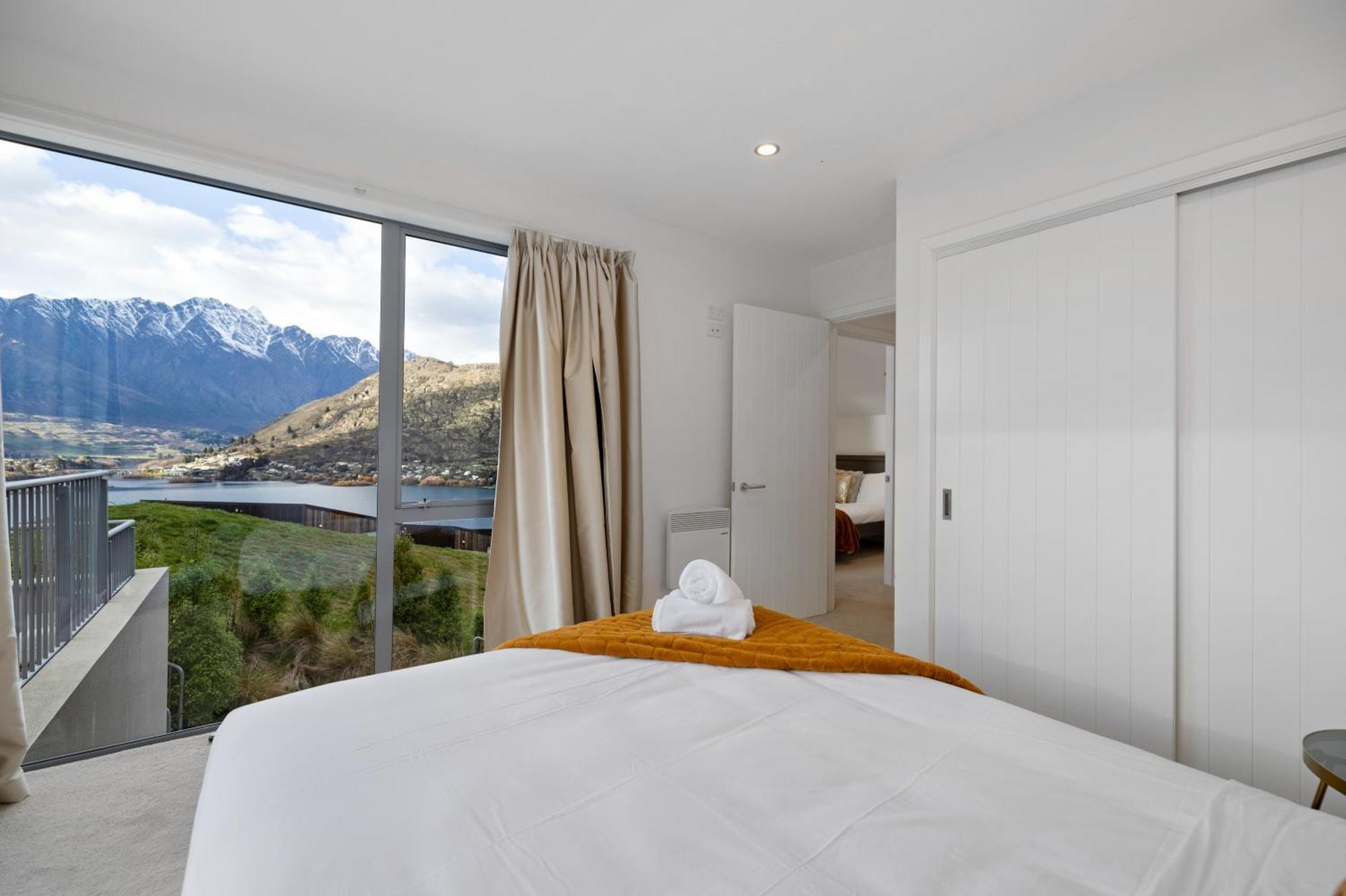 Luxury Away - Summit View Βίλα Κουίνσταουν Εξωτερικό φωτογραφία