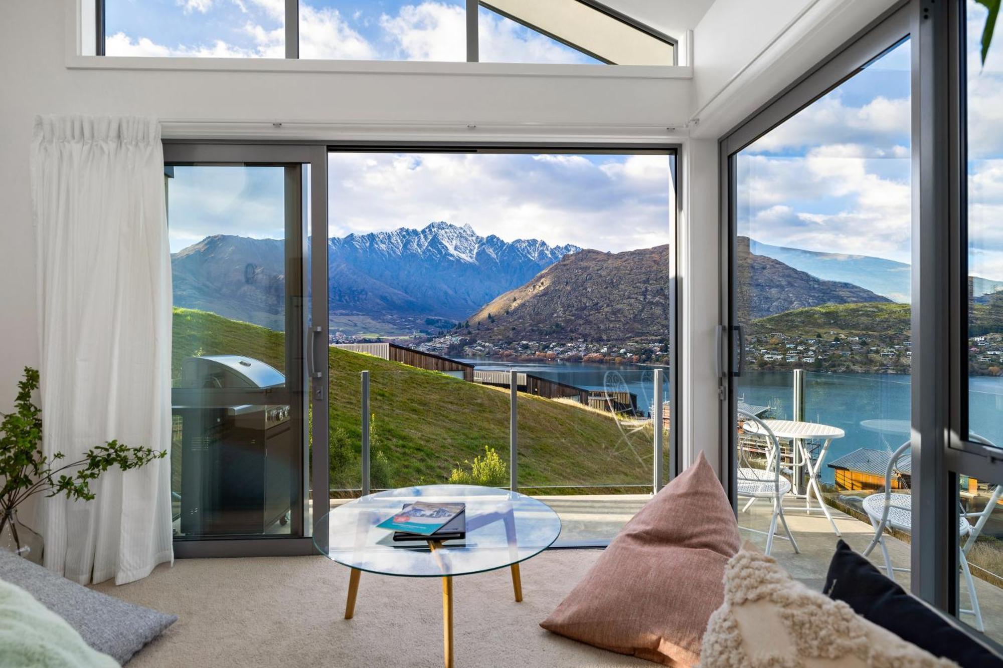 Luxury Away - Summit View Βίλα Κουίνσταουν Εξωτερικό φωτογραφία